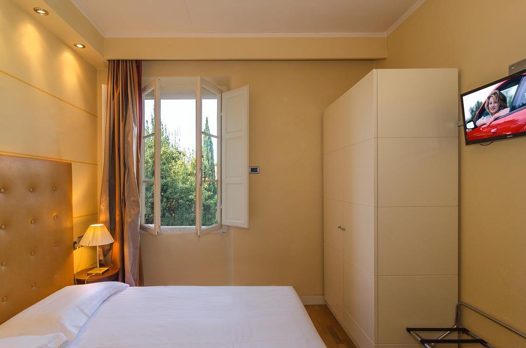 Hotel Novecento Pisa Eksteriør billede