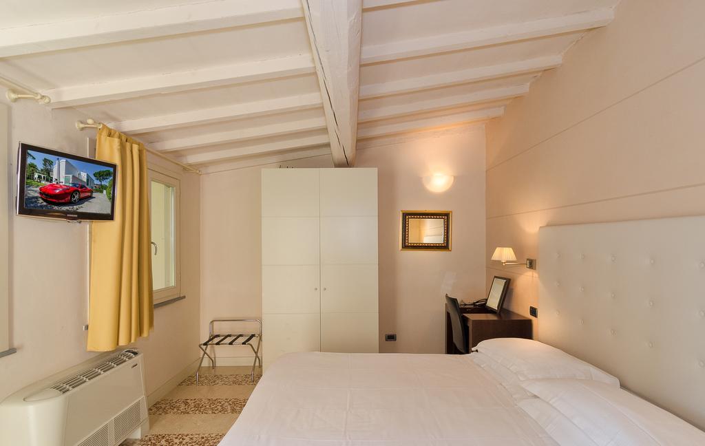 Hotel Novecento Pisa Eksteriør billede
