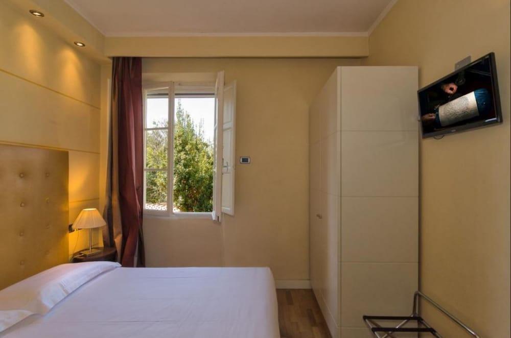 Hotel Novecento Pisa Eksteriør billede
